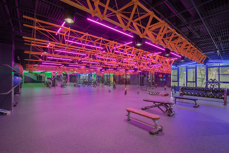 運動中心備有TRX懸吊式訓練設施
