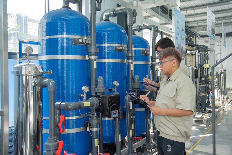嘉藥擁有全國唯一再生水類培育基地，學生更能與產業界接軌