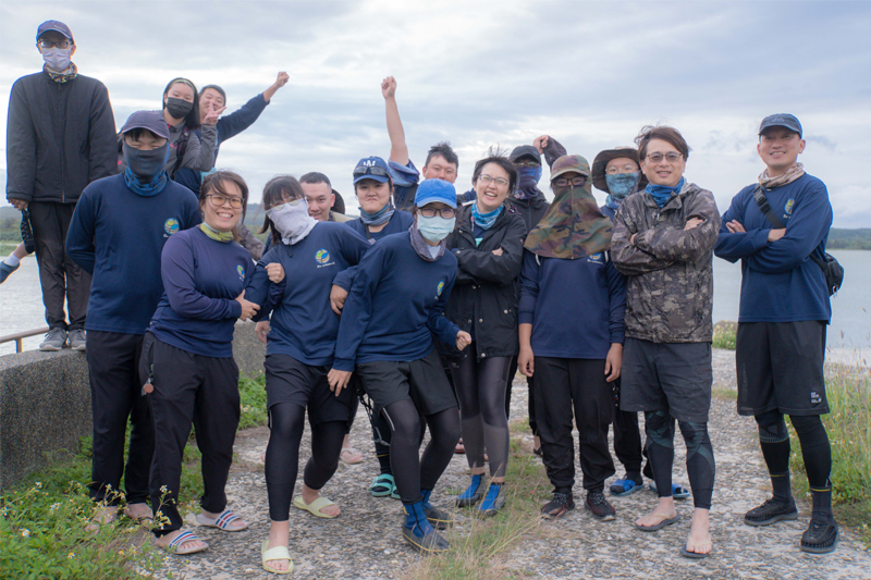 嘉藥黃大駿老師團隊多年來調查全台灣百條河川水域清除外來種