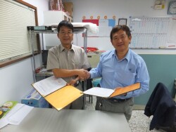 Signing an MOU with Huimin Environmental Technology Corporation (April, 2013)