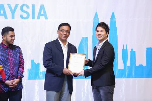 雙學位碩士班學生於第二屆國際水協會馬來西亞青年水專家研討會榮獲最佳口頭報告獎(2015.4.13)
