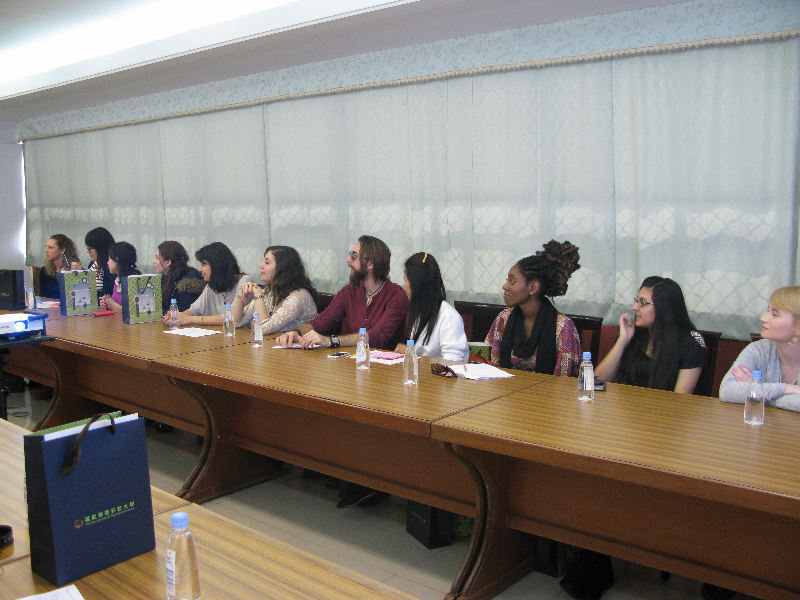 The delegation from the University of St. Thomas, Texas, listens to CNU plan for future student exchanges between UST and CNU.