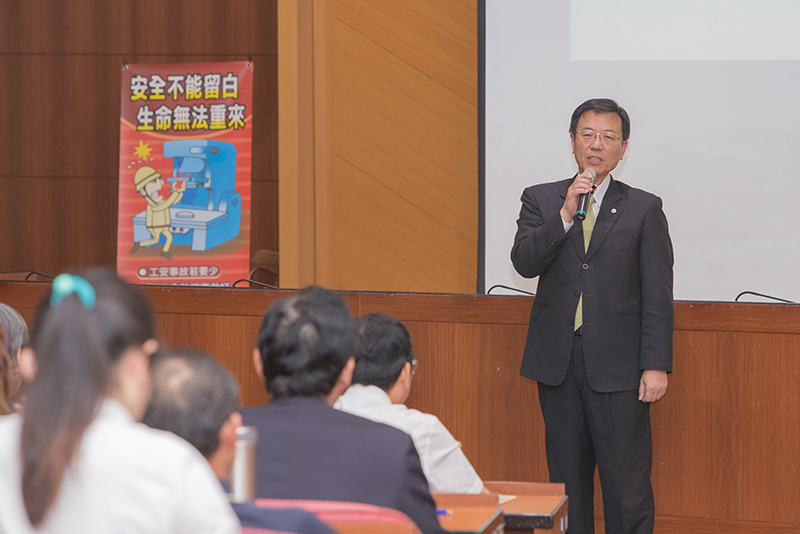 臺南市副市長張政源至嘉藥參與高階論壇