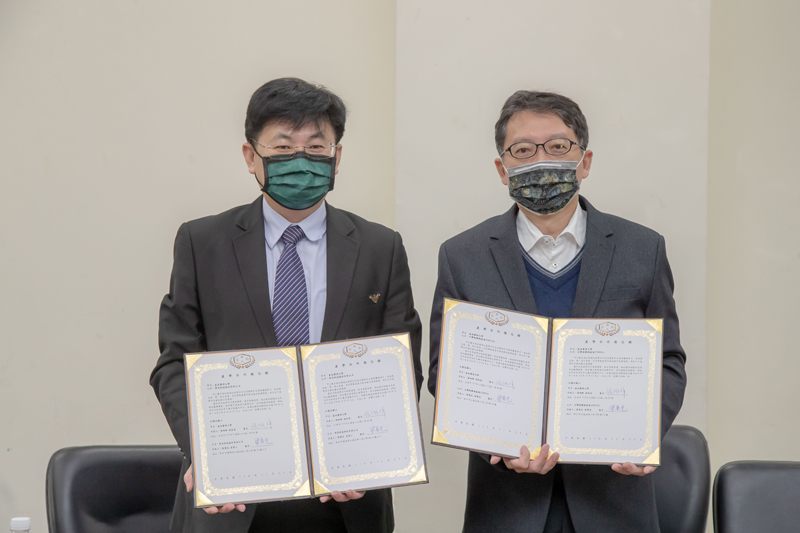 嘉藥與台灣物聯網協會簽訂合作協議