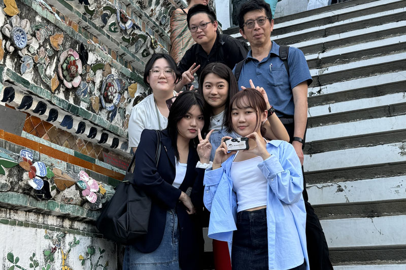 嘉藥粧品系致力提升國際合作與學生的國際化視野