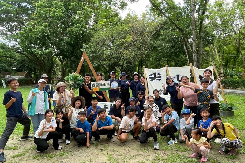 嘉南藥理大學攜手產官學推動親子環境教育