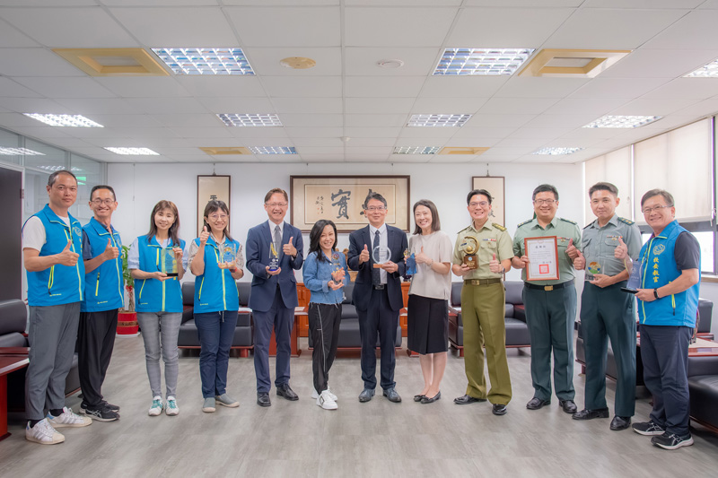 嘉藥校長張翊峰親自致意讓業務單位同仁深感溫暖與鼓舞