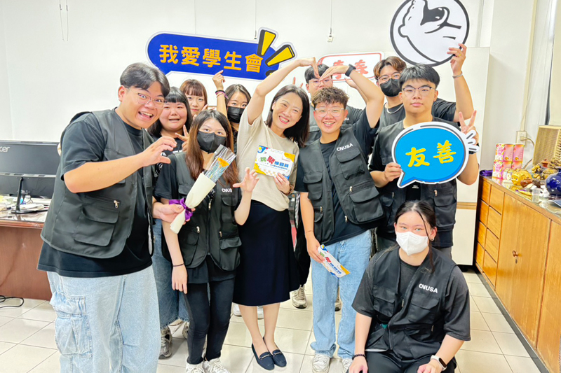 教師節嘉藥生感恩教師情