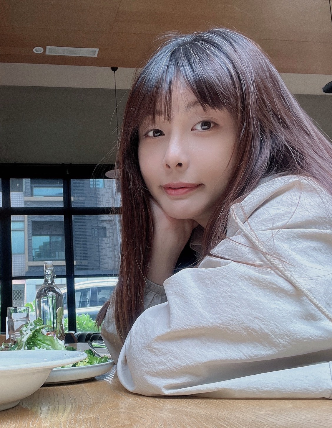 嘉藥陳語萱應屆考取社工師於大學期間已投稿六篇期刊或會議論文