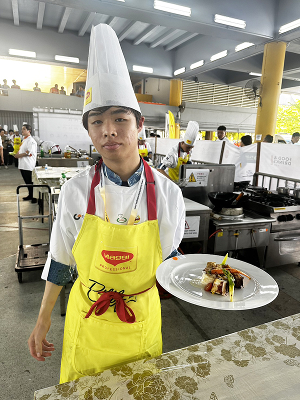 嘉藥明韋辰獲西式牛肉主菜銀牌