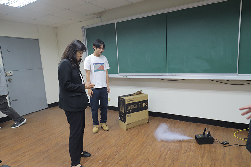 現場模擬產生煙霧「UniPicket 視衛通」系統可立即偵測