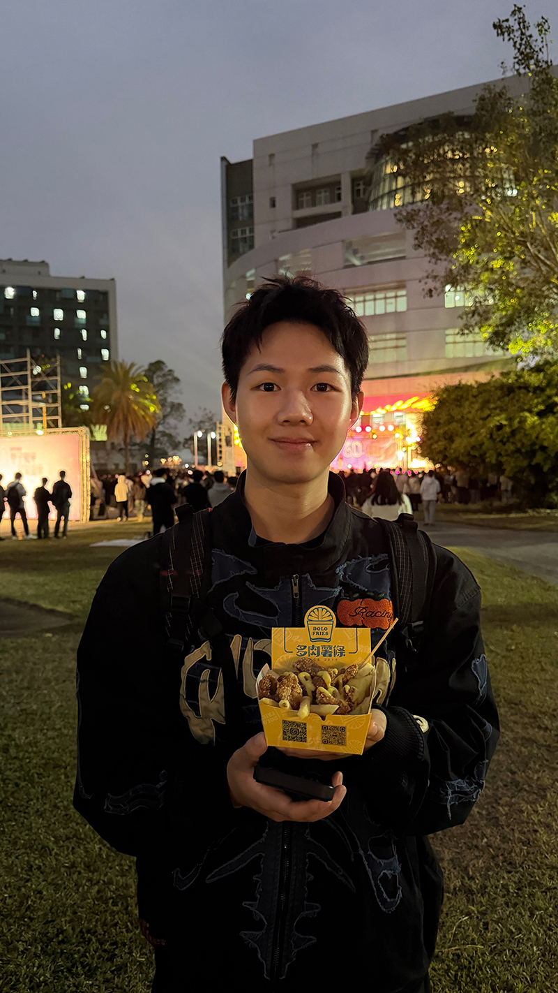 嘉藥消防系沈義豐因家裡從事消防設備行業從小對消防方面有著濃厚興趣