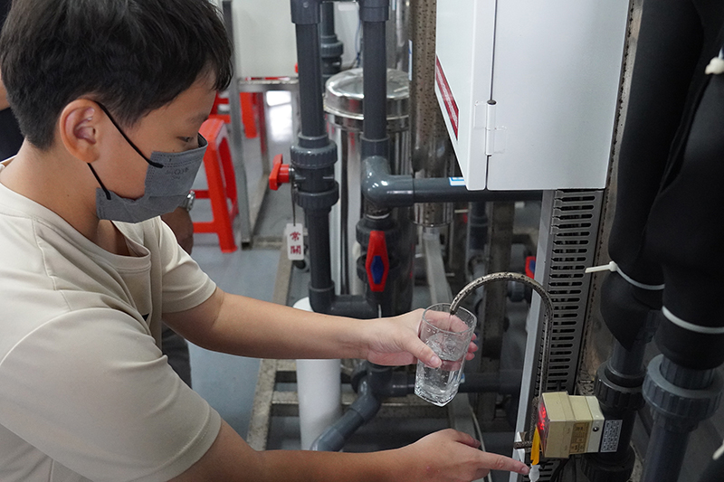 嘉藥再生水類產線與人才培育基地實作汙水淨化過程