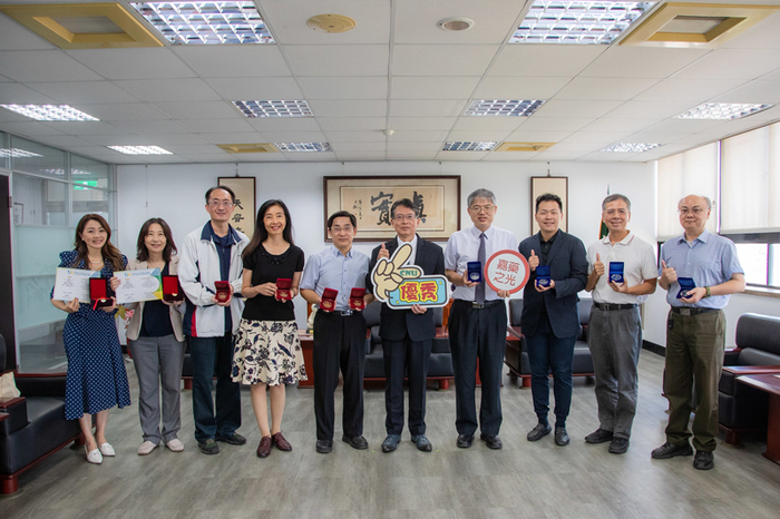 嘉藥IIIC與台灣技博會大放異彩 勇奪4金4銀2銅展現研發實力