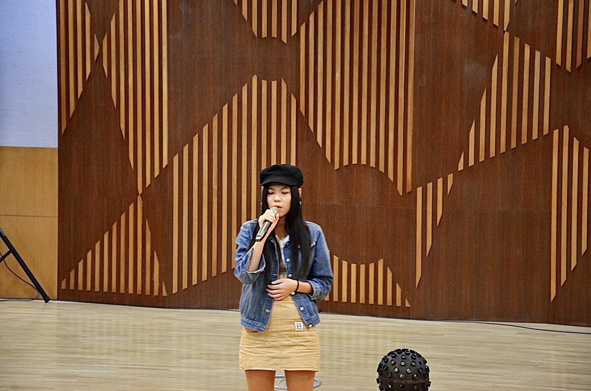 參賽者也透過造型，為演唱的歌曲，在舞台上呈現整體特色。