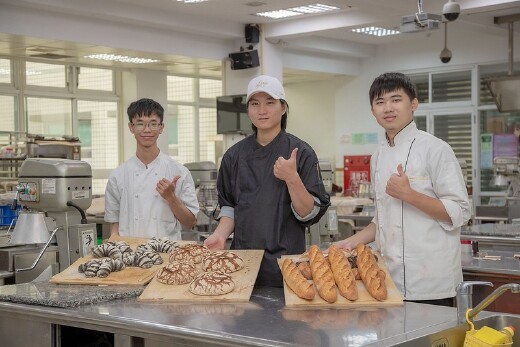 第51屆全國技能競賽南區分賽麵包製作冠軍韓品中