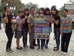 Professor Chen Chen-Sheng with runners up of the National Pingtung University of Technology Project Competition