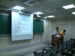 Mr Wang Yi-Dun offers employment counselling in a lecture series organized by the department