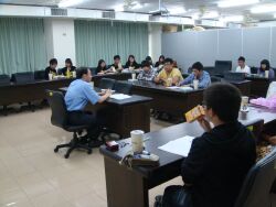 A meeting of members of the Student Association and class representatives with the department chair